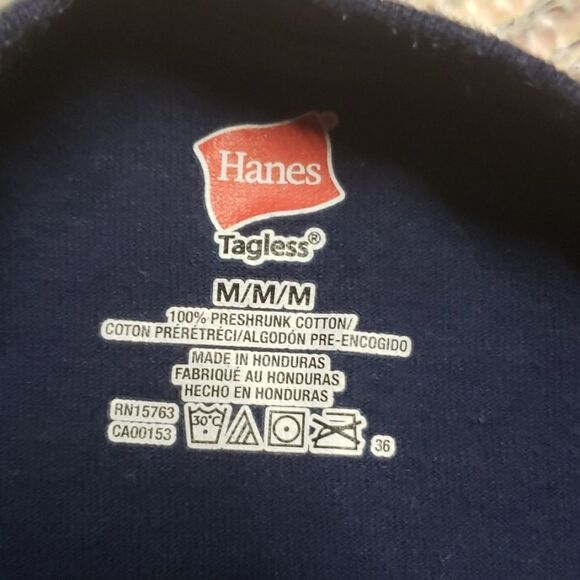 TOM BRADY VINDICATED TEE SIZE MEDIUM - Picture 3 of 4